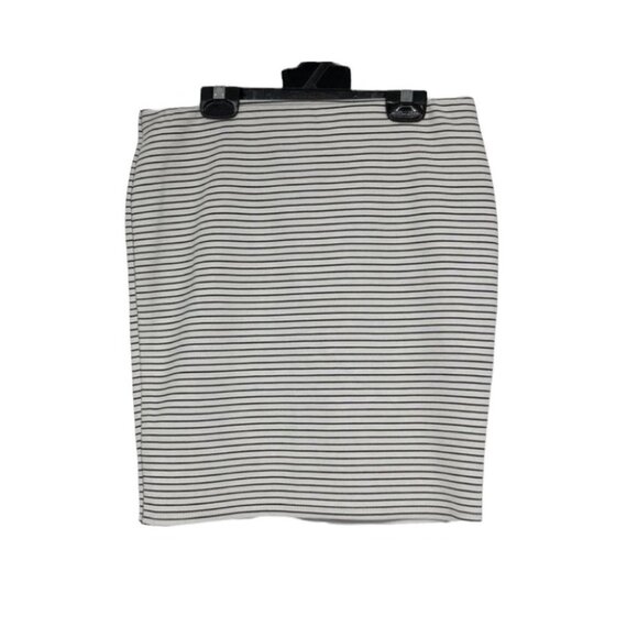 Reitmans black and white striped form fitting stretchy pencil skirt XS - Picture 1 of 11